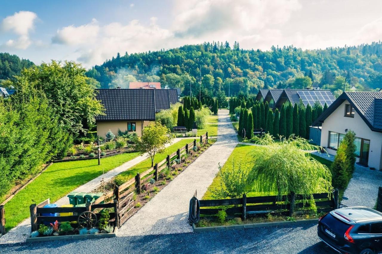 Caloroczne Domki W Bieszczadach "The Willows" Laczki Экстерьер фото
